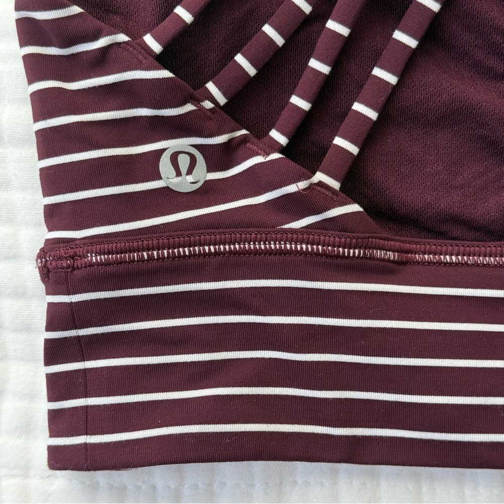 Lululemon Free to Be Bra long line sports bra size 4 purple & white stripe - Picture 4 of 8